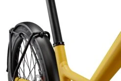 Specialized Turbo Como SL 5.0 -Trek-myymälä 90121 31 COMO SL 50 BRSYYEL TRNSP D4 STTT