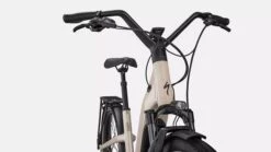 Specialized Turbo Como 5.0 -Trek-myymälä 90422 33 COMO 50 SND BLKREFL D3 HT