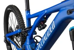 Specialized Turbo Levo Comp Alloy (2022) -Trek-myymälä 95222 51 LEVO COMP ALLOY CBLT LTSIL D4 SSTT