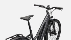 Specialized Turbo Vado 5.0 IGH Step-Through -Trek-myymälä 95322 21 VADO 50 IGH ST CSTBLK SILREFL D1 POV