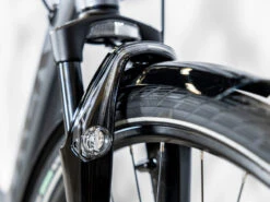 Trek District+ 2 (2023) -Trek-myymälä DistrictPlus2 23 36559 A Alt7