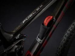 Trek Fuel EX 9.8 GX AXS Gen 5 (2023) -Trek-myymälä FuelEX98GXAXS 21 35193 A Alt3