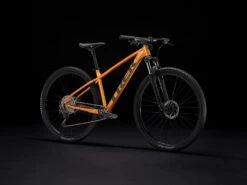 Trek Marlin 6 Gen 2 (2023) -Trek-myymälä Marlin6 22 35066 B Portrait