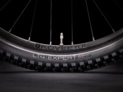 Trek Powerfly FS 4 Equipped Gen 3 (2023) -Trek-myymälä PowerflyFS4Equipped 23 37007 B Alt9