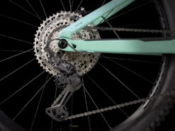 Trek Rail 7 Gen 3 (2023) -Trek-myymälä Rail7DeoreXT 23 36792 B Alt9