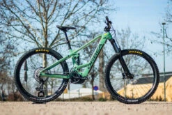 Orbea Wild FS H20 (2022) -Trek-myymälä bicicleta emtb enduro orbea wild fs h 1 1800x1800 jpg